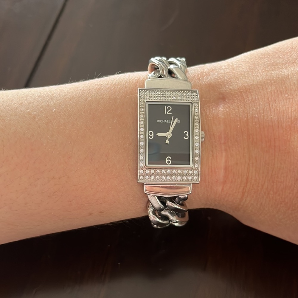 EUC Michael Kors watch